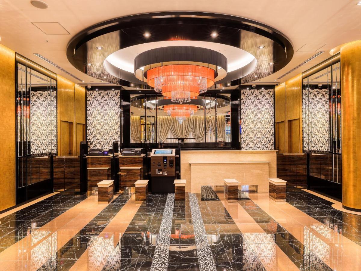 Apa Ekimae Hotel Takaoka